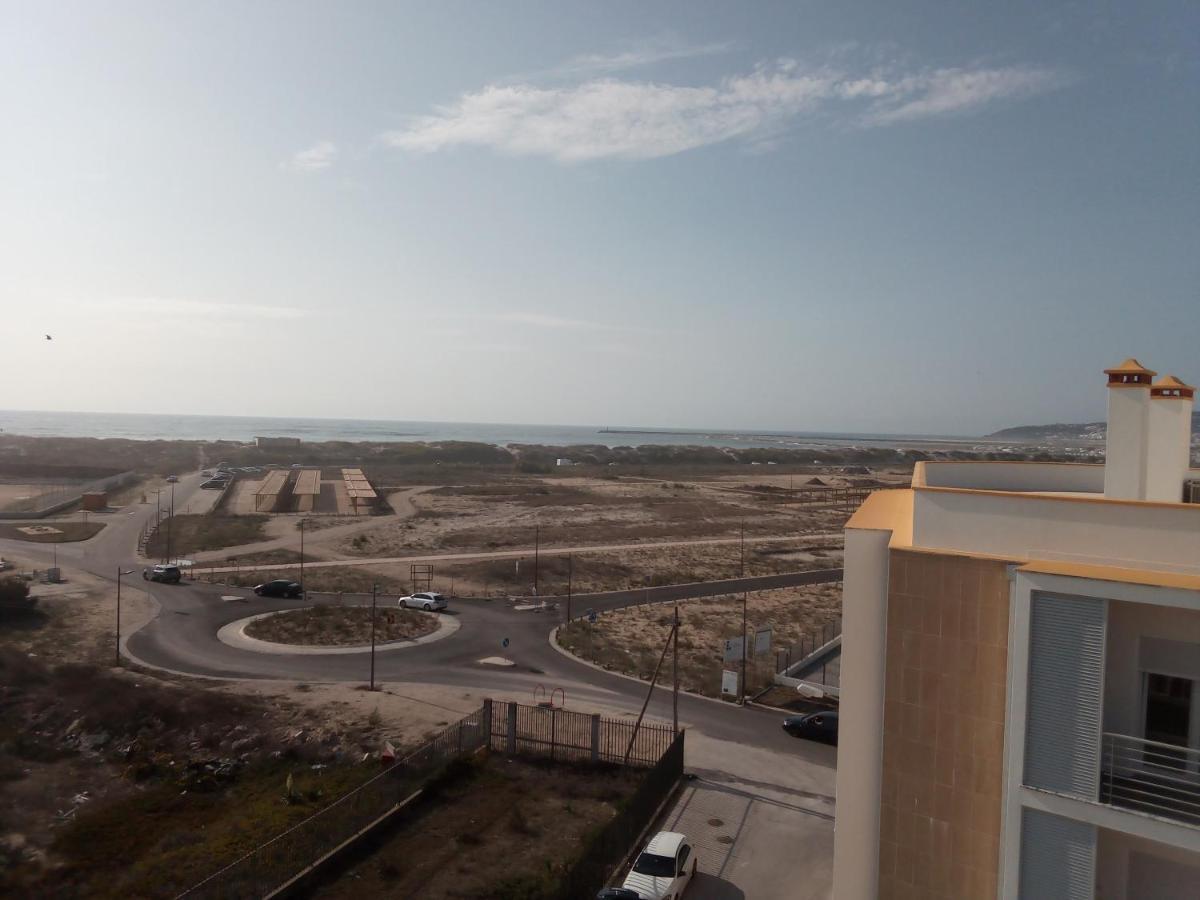 Апартаменты Cabedelo Figueira Surf House Фигейра-да-Фош Экстерьер фото